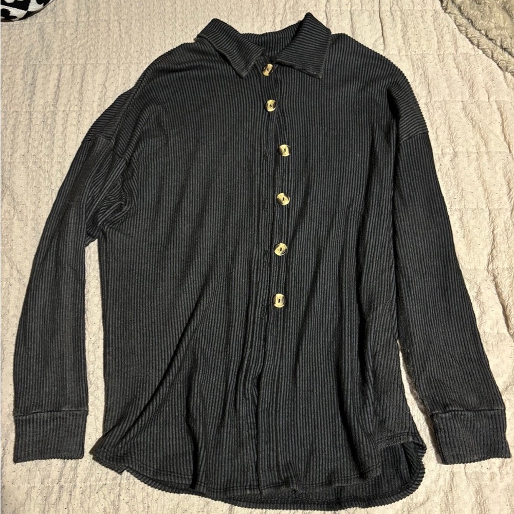Ribbed button up shirt
